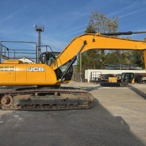 JCB JS220LC - 2013