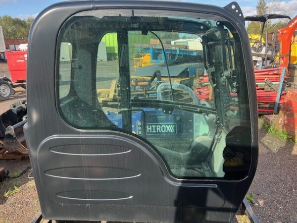 JCB JS Excavator Cabin - Image 3